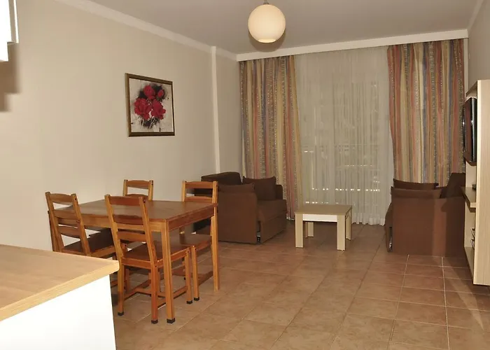 Riviera Apartmanhotel