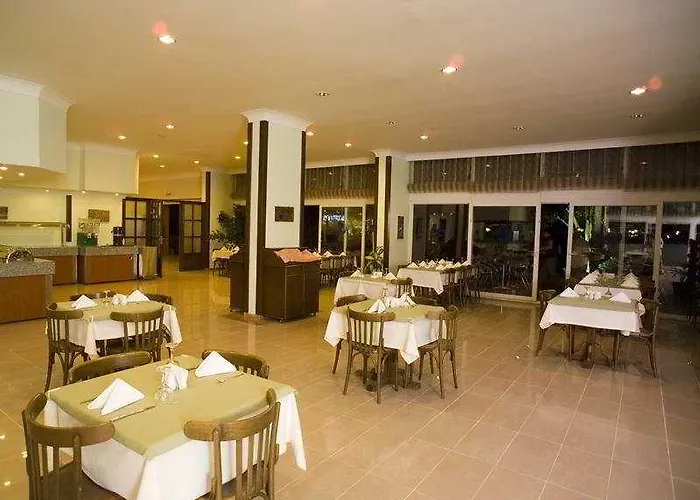 Riviera Apartmanhotel