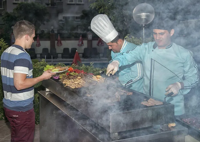 Riviera Apartmanhotel 4*