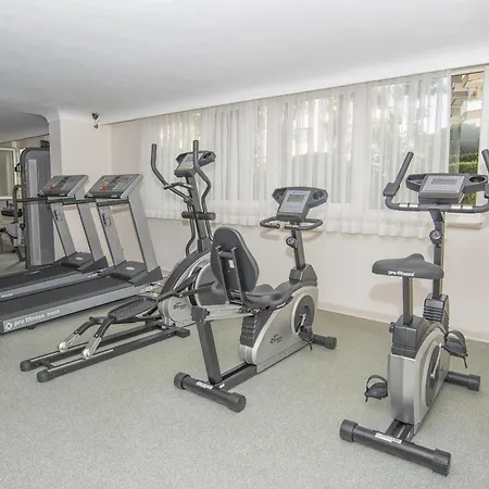 Riviera Apartmanhotel