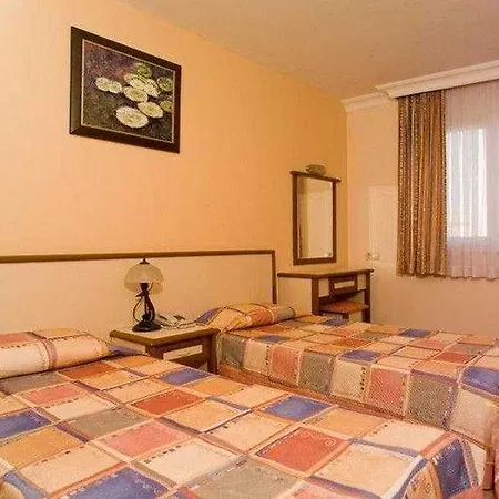 Riviera ألانيا