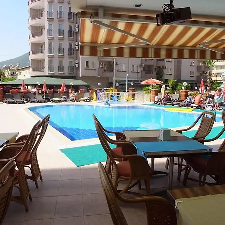 Riviera Aparthotel 4*