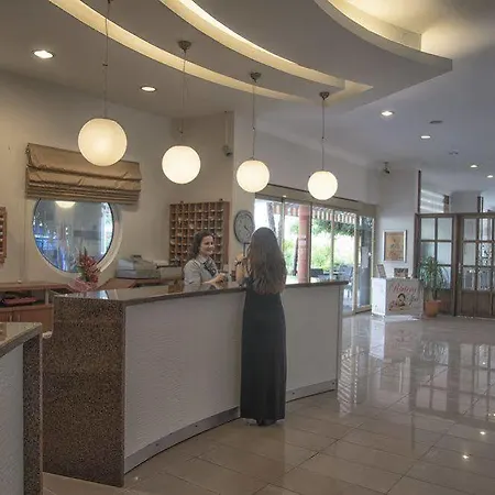 Riviera 4*