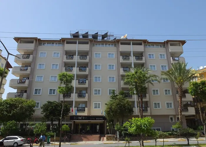 Riviera アパートホテル