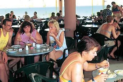 Riviera Aparthotel 4*